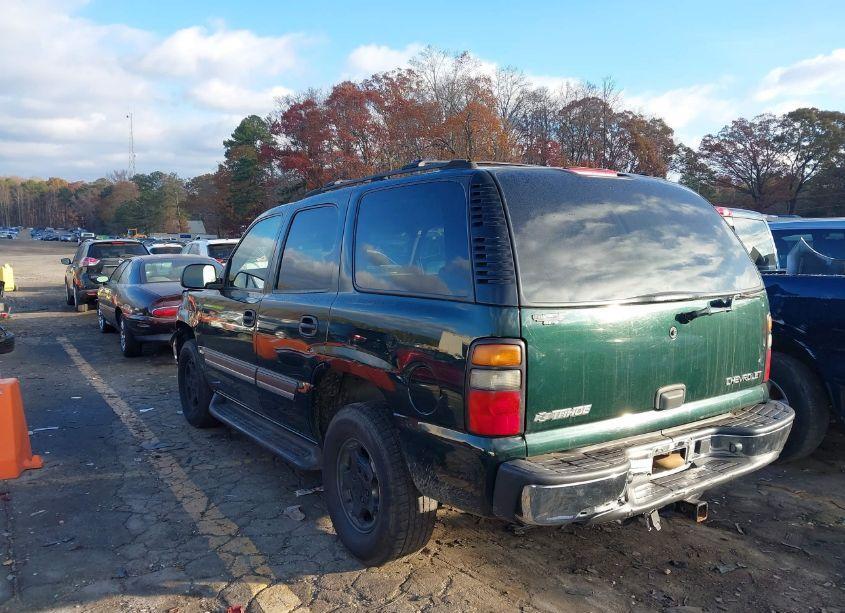 Photo 3 of 2004 Chevrolet Tahoe LS (VIN 1GNEC13V34J296648)