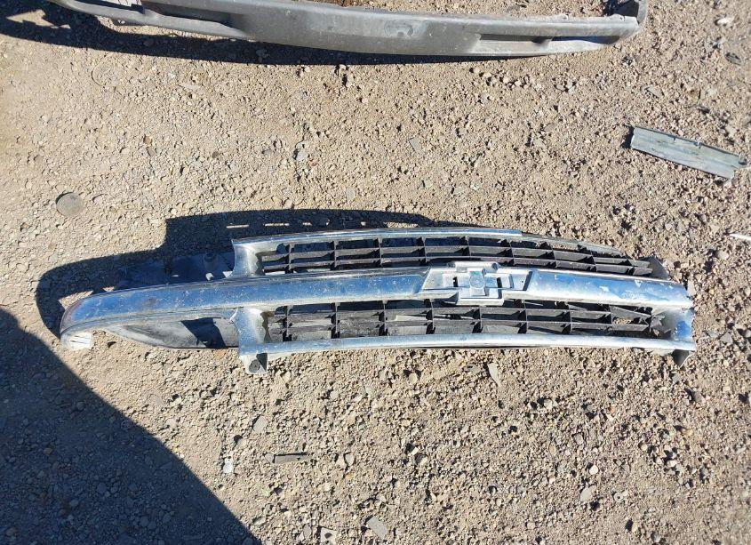 Photo 12 of 2005 Chevrolet Tahoe LS (VIN 1GNEC13V35R101425)