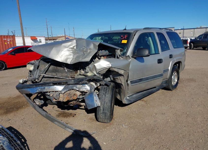 Photo 2 of 2005 Chevrolet Tahoe LS (VIN 1GNEC13V35R101425)