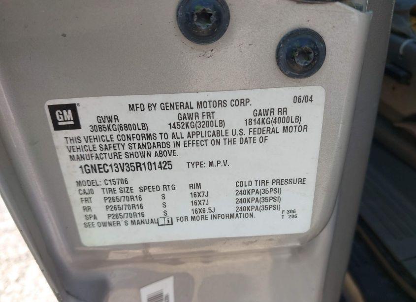 Photo 9 of 2005 Chevrolet Tahoe LS (VIN 1GNEC13V35R101425)