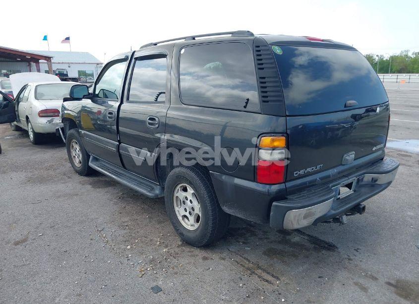 Photo 3 of 2005 Chevrolet Tahoe LS (VIN 1GNEC13V35R263104)