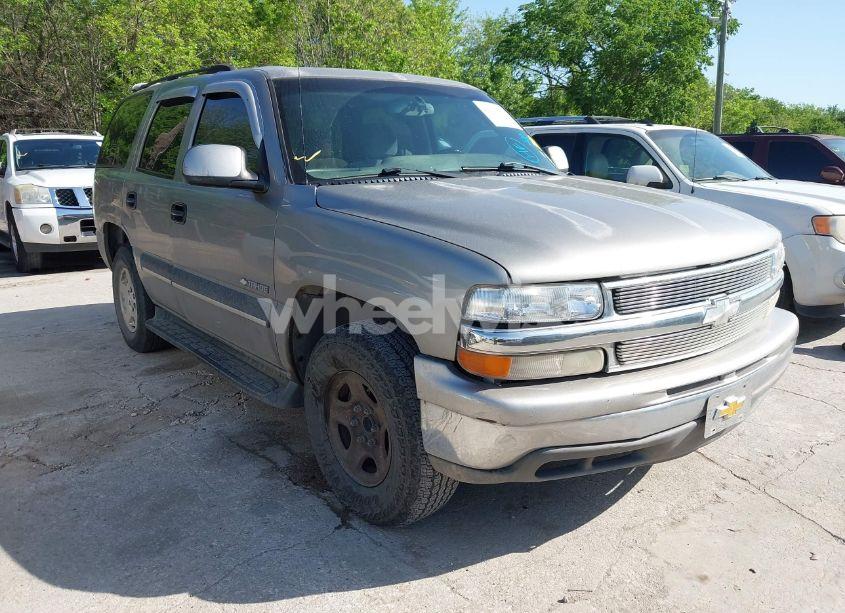 2003 Chevrolet Tahoe LS (VIN 1GNEC13V43J308143) main photo