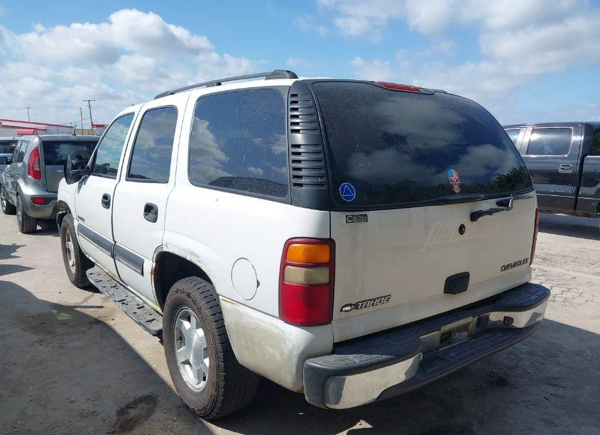 Photo 3 of 2003 Chevrolet Tahoe LS (VIN 1GNEC13V43R120191)