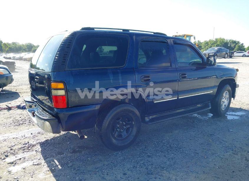Photo 4 of 2004 Chevrolet Tahoe LS (VIN 1GNEC13V44R151457)