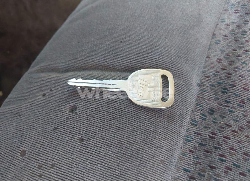 Photo 11 of 2002 Chevrolet Tahoe LS (VIN 1GNEC13V52J284059)