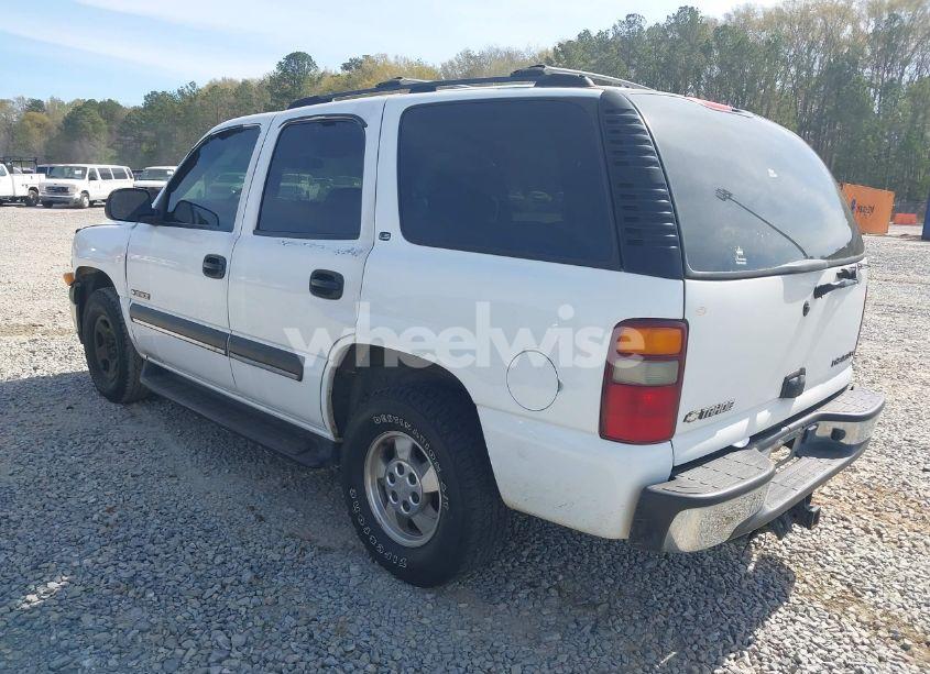 Photo 3 of 2002 Chevrolet Tahoe LS (VIN 1GNEC13V52J284059)