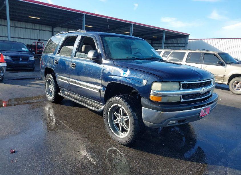 2004 Chevrolet Tahoe LS (VIN 1GNEC13V54R148552) main photo