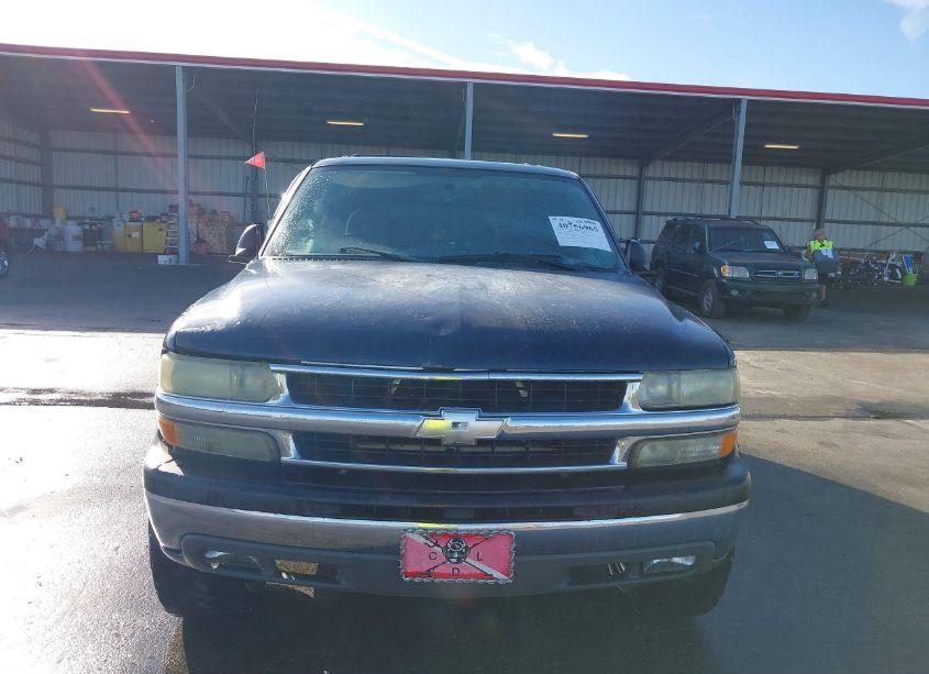 Photo 6 of 2004 Chevrolet Tahoe LS (VIN 1GNEC13V54R148552)