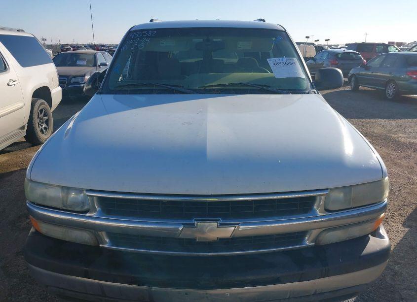 Photo 6 of 2003 Chevrolet Tahoe LS (VIN 1GNEC13V63R157288)