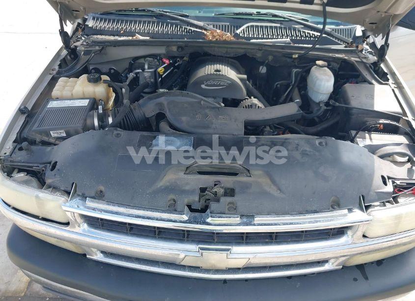 Photo 10 of 2006 Chevrolet Tahoe LS (VIN 1GNEC13V66R146232)