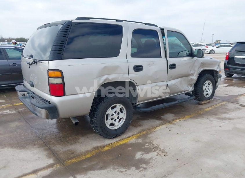 Photo 4 of 2006 Chevrolet Tahoe LS (VIN 1GNEC13V66R146232)