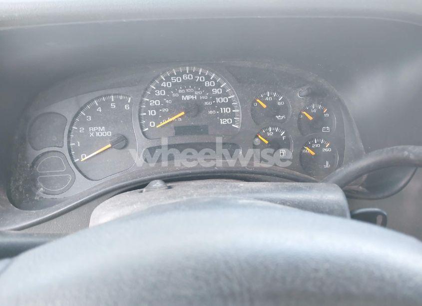 Photo 7 of 2003 Chevrolet Tahoe LS (VIN 1GNEC13V73J287501)