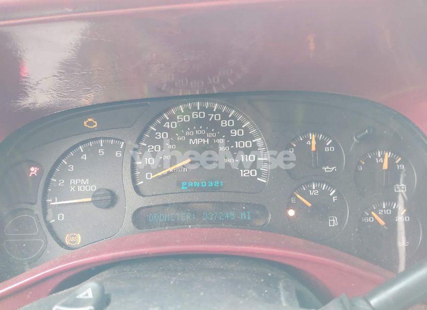 Photo 7 of 2003 Chevrolet Tahoe LS (VIN 1GNEC13V73R139530)