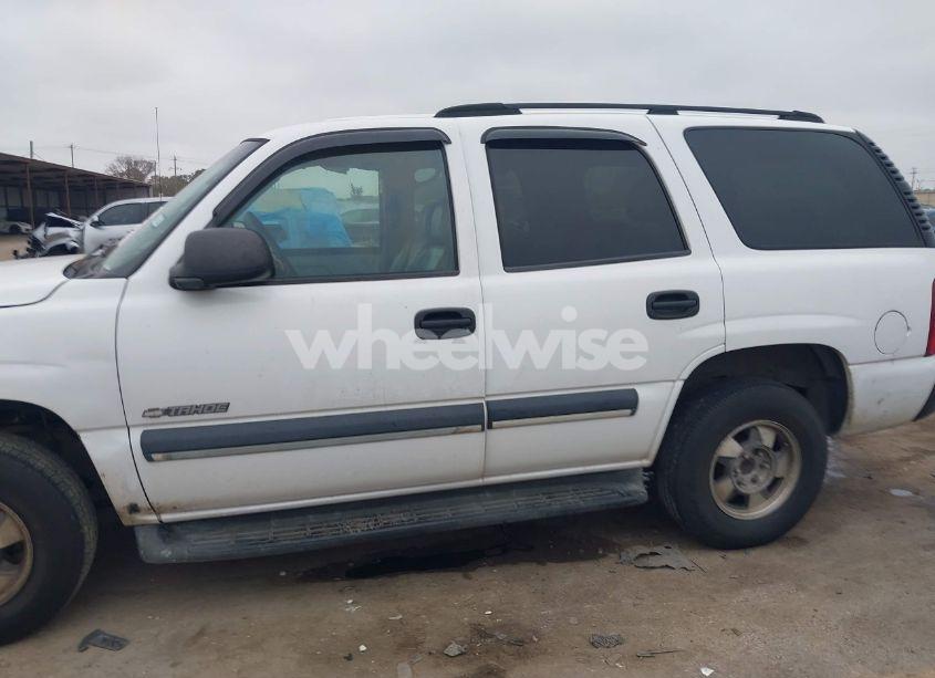 Photo 14 of 2003 Chevrolet Tahoe LS (VIN 1GNEC13V73R170941)