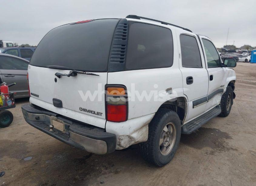 Photo 4 of 2003 Chevrolet Tahoe LS (VIN 1GNEC13V73R170941)