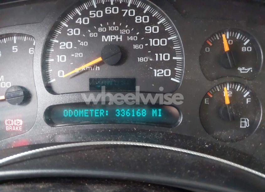 Photo 7 of 2003 Chevrolet Tahoe LS (VIN 1GNEC13V73R170941)