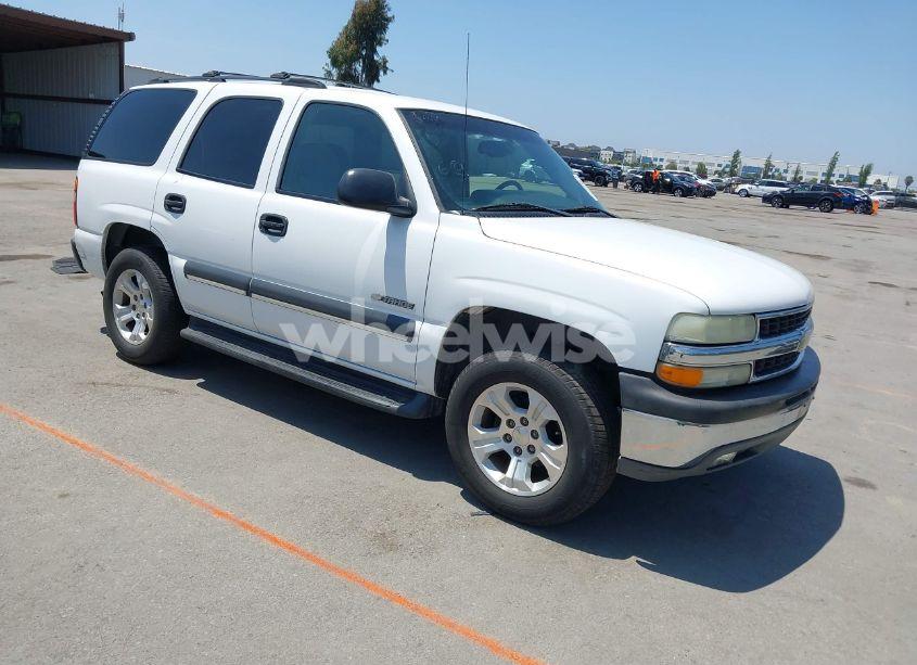 2003 Chevrolet Tahoe LS (VIN 1GNEC13V73R265144) main photo