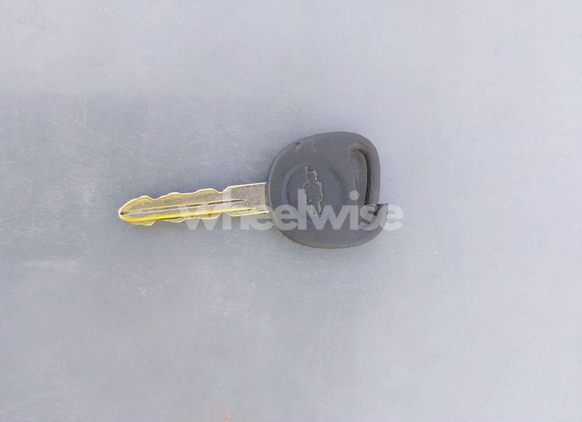 Photo 11 of 2003 Chevrolet Tahoe LS (VIN 1GNEC13V73R265144)