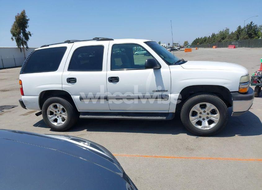 Photo 13 of 2003 Chevrolet Tahoe LS (VIN 1GNEC13V73R265144)
