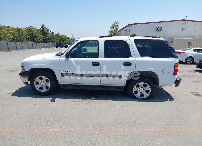 Photo 14 of 2003 Chevrolet Tahoe LS (VIN 1GNEC13V73R265144)