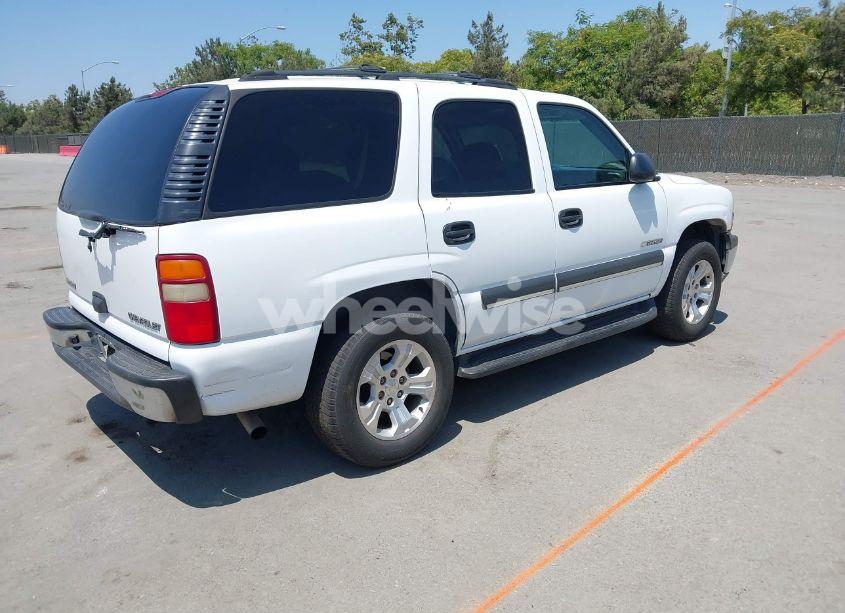 Photo 4 of 2003 Chevrolet Tahoe LS (VIN 1GNEC13V73R265144)