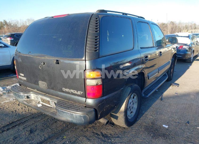 Photo 4 of 2004 Chevrolet Tahoe LS (VIN 1GNEC13V74J124624)