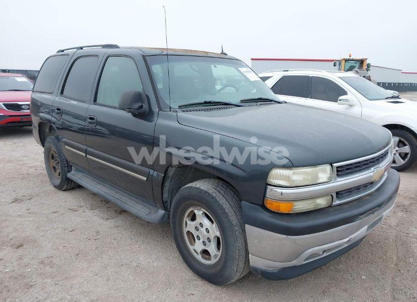 Photo 6 of 2005 Chevrolet Tahoe LS (VIN 1GNEC13V75J235496)