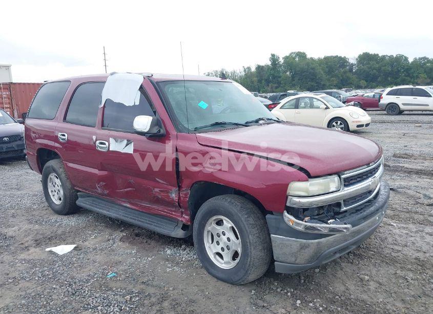2006 Chevrolet Tahoe LS (VIN 1GNEC13V76R102143) main photo