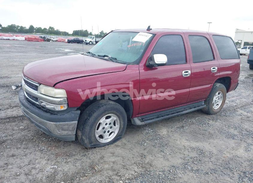Photo 2 of 2006 Chevrolet Tahoe LS (VIN 1GNEC13V76R102143)