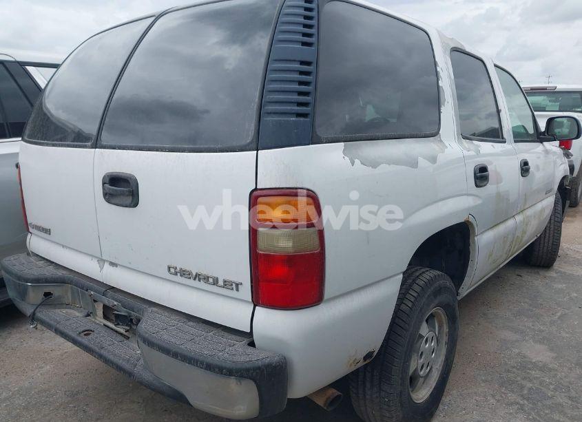 Photo 4 of 2003 Chevrolet Tahoe SPECIAL SERVICES (VIN 1GNEC13V83R261152)