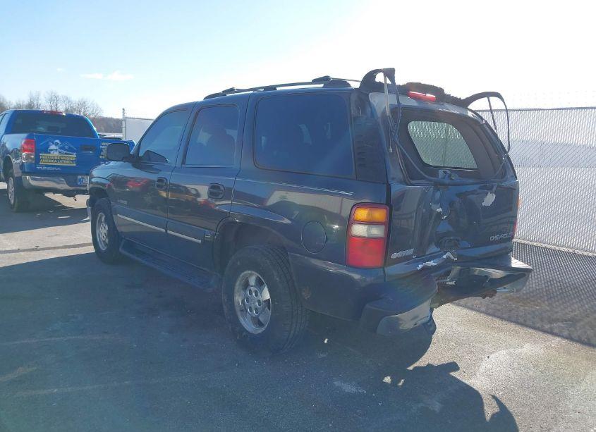 Photo 3 of 2003 Chevrolet Tahoe LS (VIN 1GNEC13V83R278209)