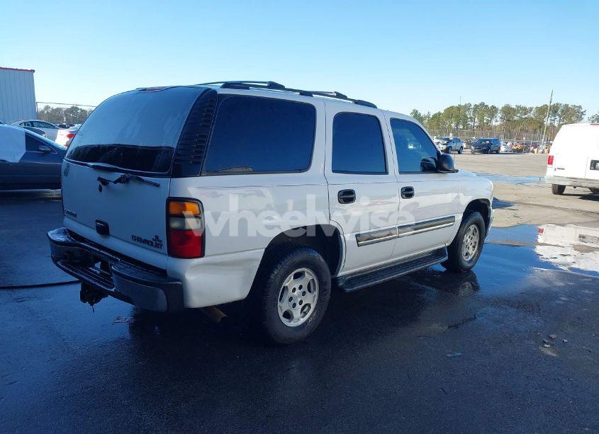 Photo 4 of 2005 Chevrolet Tahoe LS (VIN 1GNEC13V85R121945)