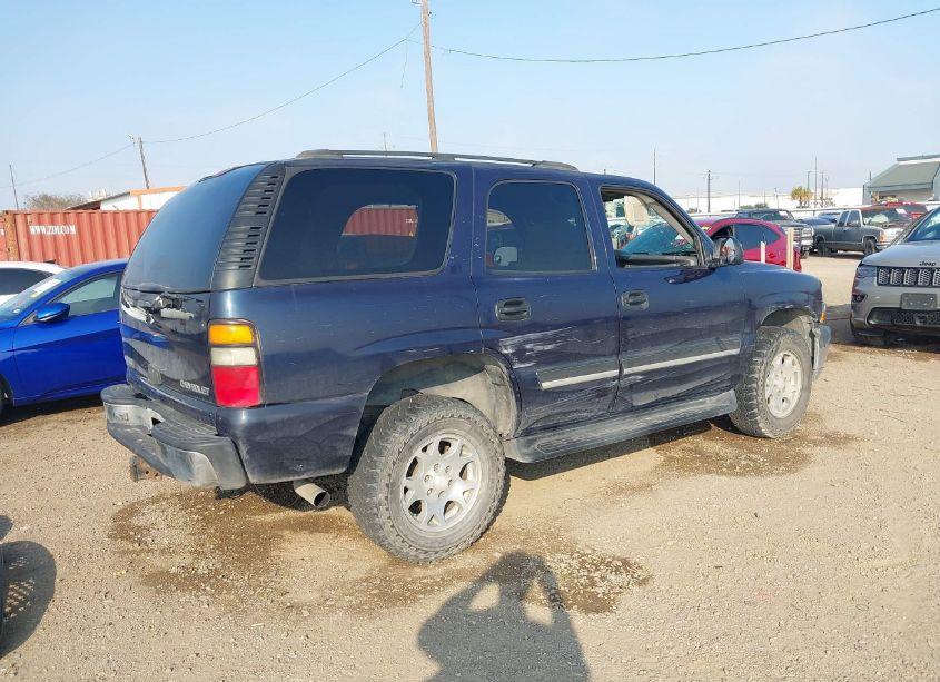 Photo 4 of 2005 Chevrolet Tahoe LS (VIN 1GNEC13V85R233435)