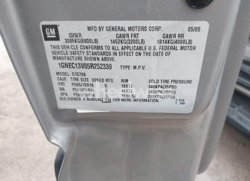 Photo 9 of 2005 Chevrolet Tahoe LS (VIN 1GNEC13V85R252339)