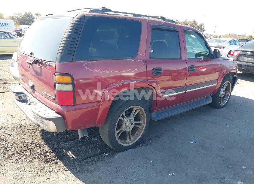 Photo 4 of 2005 Chevrolet Tahoe LS (VIN 1GNEC13V85R255385)