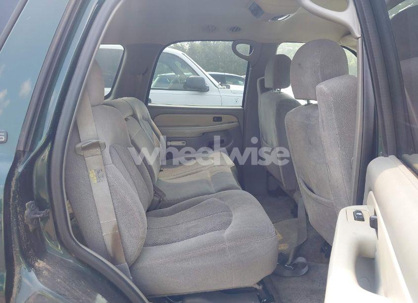 Photo 8 of 2002 Chevrolet Tahoe LS (VIN 1GNEC13V92J308220)