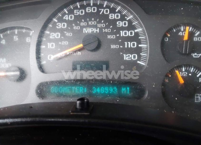 Photo 7 of 2004 Chevrolet Tahoe LS (VIN 1GNEC13V94R288488)