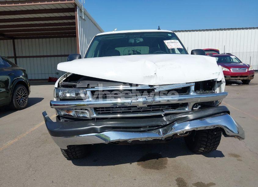 Photo 13 of 2006 Chevrolet Tahoe LS (VIN 1GNEC13V96R137993)