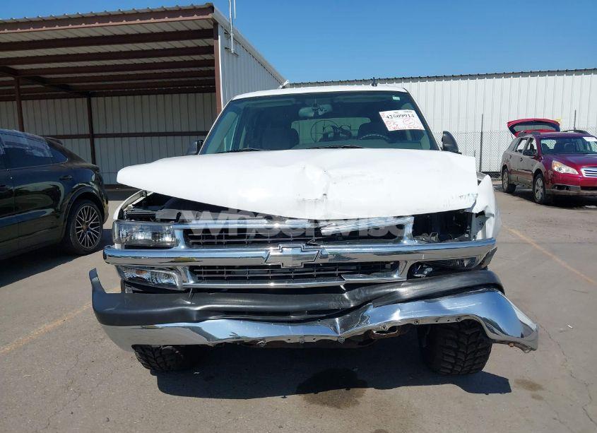 Photo 6 of 2006 Chevrolet Tahoe LS (VIN 1GNEC13V96R137993)