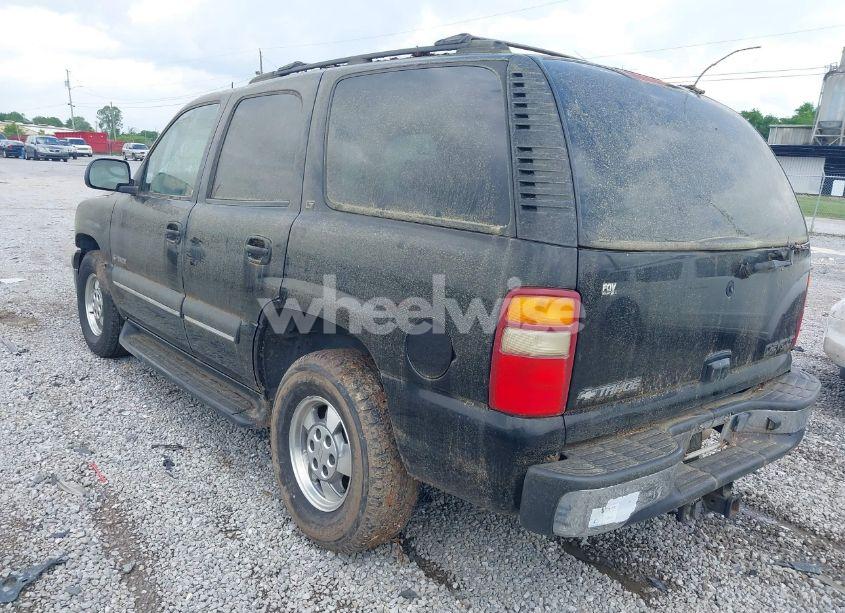 Photo 3 of 2002 Chevrolet Tahoe LT (VIN 1GNEC13Z02R272809)
