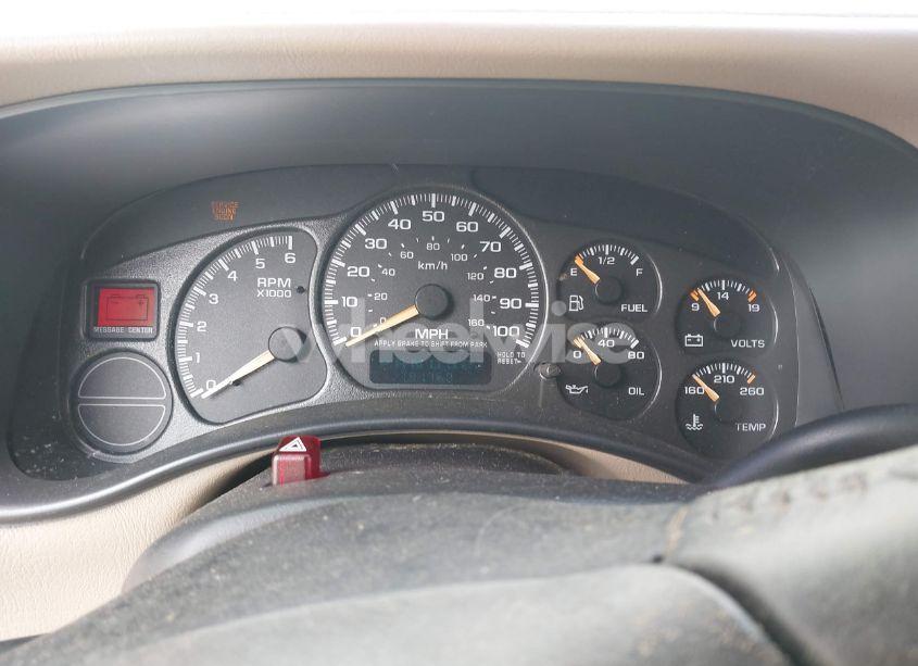 Photo 7 of 2002 Chevrolet Tahoe LT (VIN 1GNEC13Z02R272809)