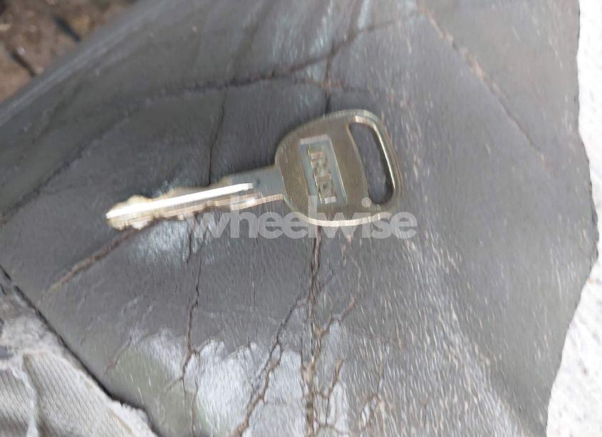 Photo 11 of 2003 Chevrolet Tahoe LT (VIN 1GNEC13Z03J332751)