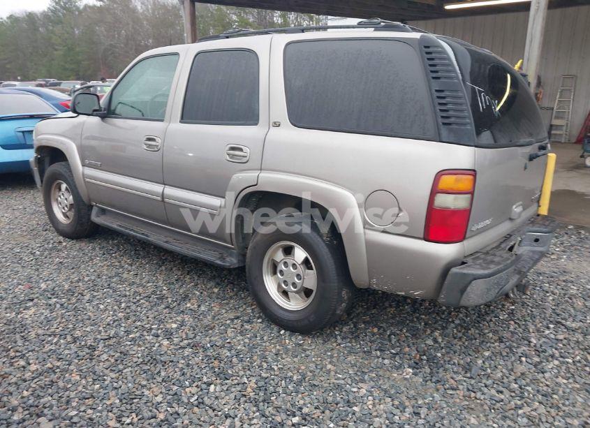 Photo 3 of 2003 Chevrolet Tahoe LT (VIN 1GNEC13Z03J332751)