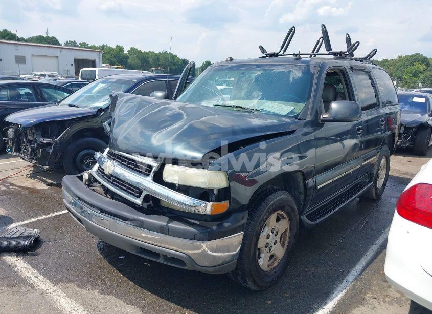 Photo 2 of 2004 Chevrolet Tahoe LT (VIN 1GNEC13Z04J134981)