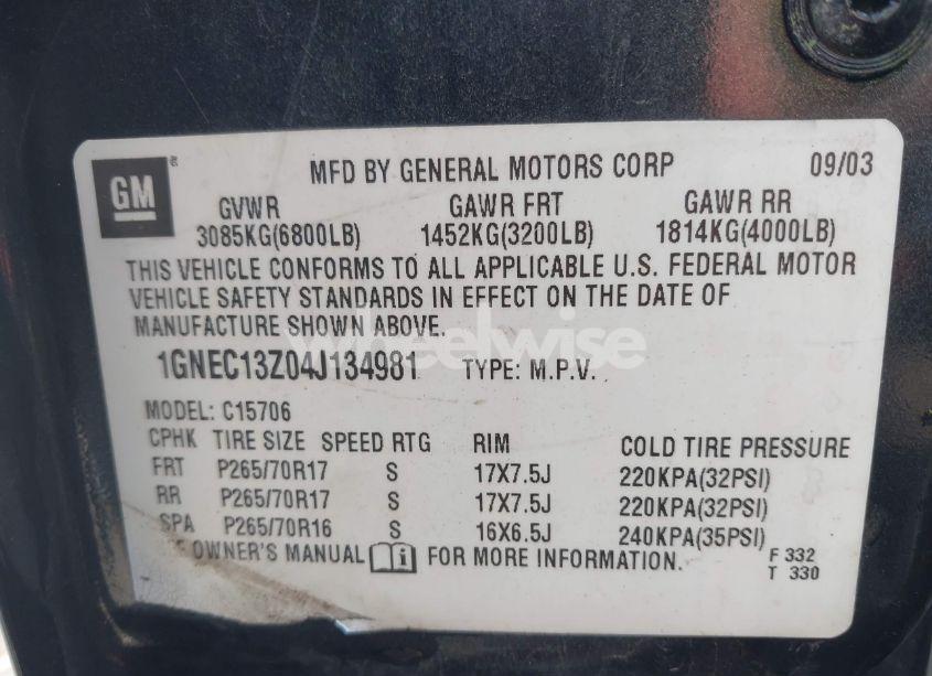 Photo 9 of 2004 Chevrolet Tahoe LT (VIN 1GNEC13Z04J134981)