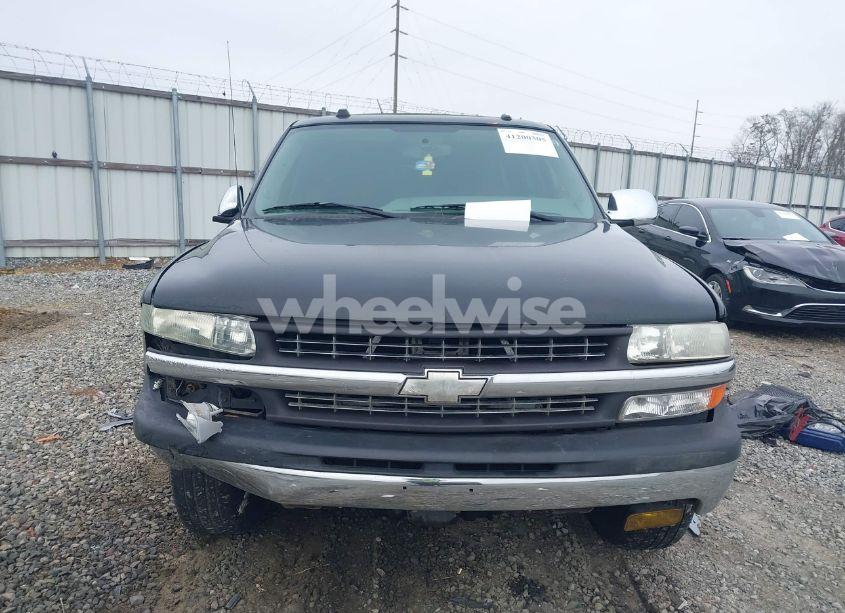 Photo 12 of 2004 Chevrolet Tahoe LT (VIN 1GNEC13Z04R141253)