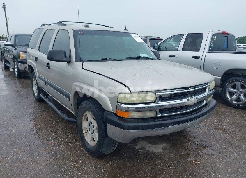 2004 Chevrolet Tahoe LS (VIN 1GNEC13Z04R203993) main photo