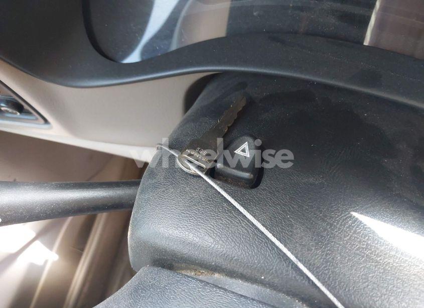 Photo 11 of 2004 Chevrolet Tahoe LT (VIN 1GNEC13Z04R248965)