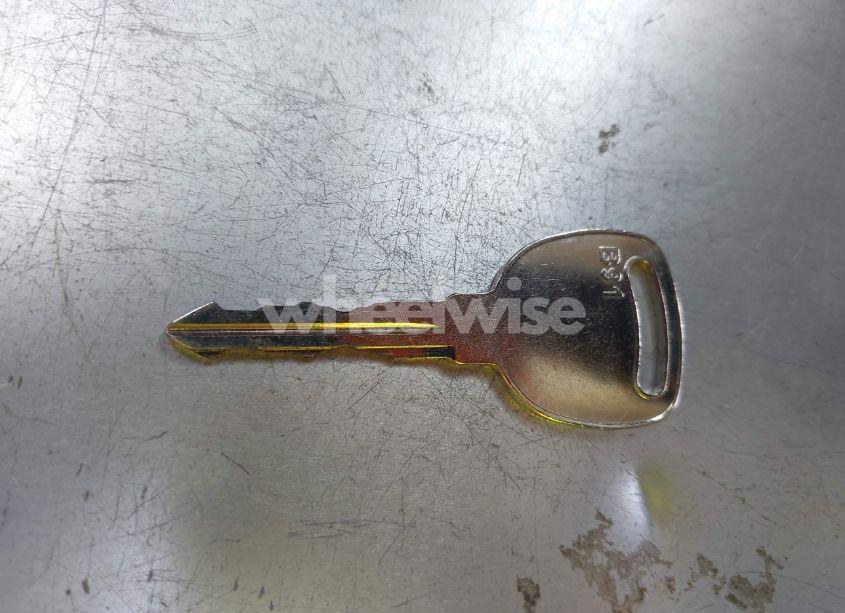 Photo 11 of 2002 Chevrolet Tahoe LS (VIN 1GNEC13Z12R217981)