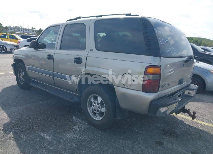 Photo 3 of 2002 Chevrolet Tahoe LS (VIN 1GNEC13Z12R217981)